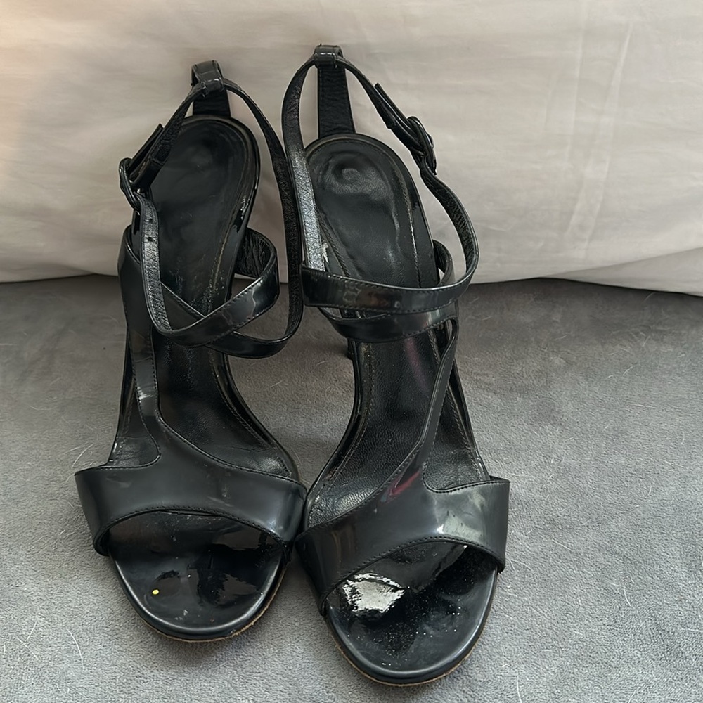 Gianvito Rossi black sling back heels